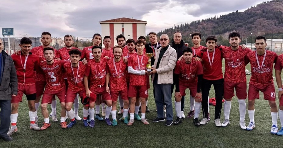 Futbol'da Şampiyonlar Belli Oldu